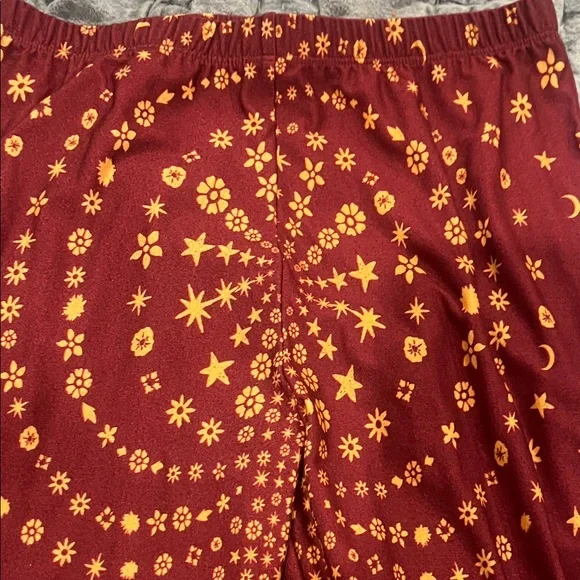 Novella Royale Burgundy and beige wine haze Janis bells - Picture 3 of 6